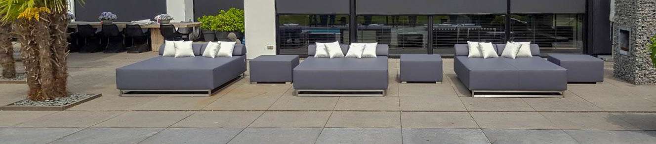 double outdoor chaise lounge